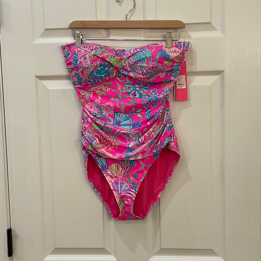 Lilly Pulitzer Women’s Pink Floral One-Piece Swimsuit